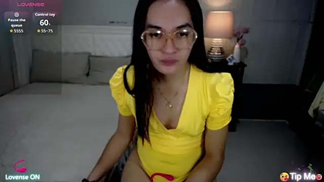 xAsianSweetHeart online show from 06/20/26, 11:29