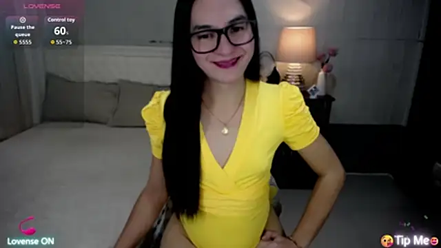 xAsianSweetHeart online show from 06/23/26, 11:36