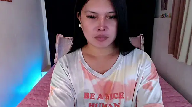 Angelic Fuckerxxx online show from 03/17/25, 08:40