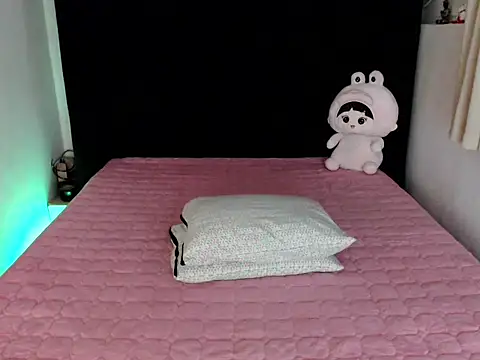 Angelic Fuckerxxx online show from 11/11/25, 08:42