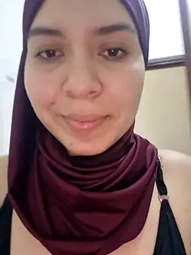 MatchedEyebrow online show from 03/01/25, 08:53