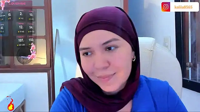 MatchedEyebrow online show from 10/06/25, 08:50