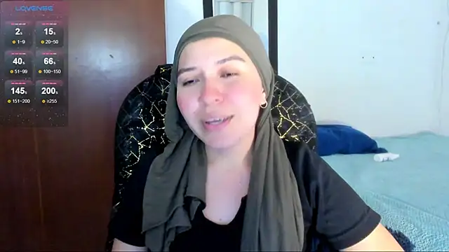 MatchedEyebrow online show from 04/27/26, 08:18