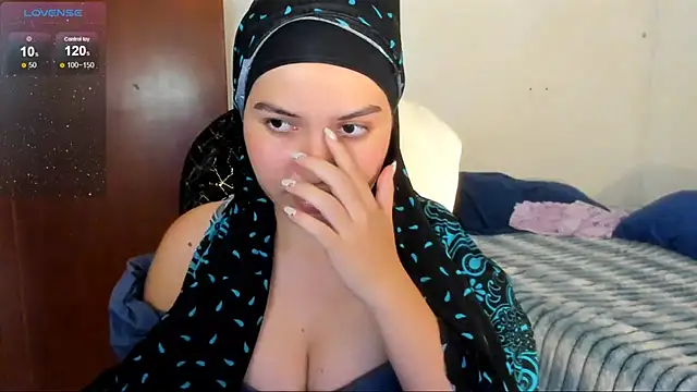 MatchedEyebrow online show from 05/11/26, 09:01