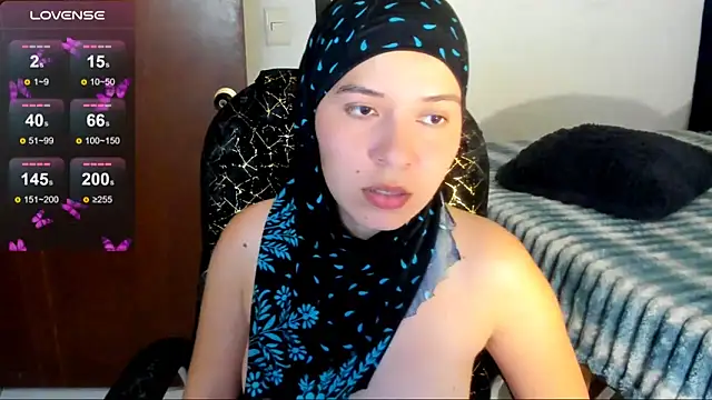 MatchedEyebrow online show from 06/05/26, 09:42
