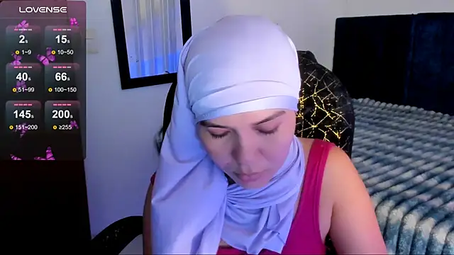 MatchedEyebrow online show from 06/11/26, 08:51