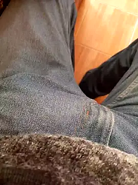 Snapshot of feet_toes chatting on 02/19/26, 07:04 feet toes online show from 02/19/26, 07:04