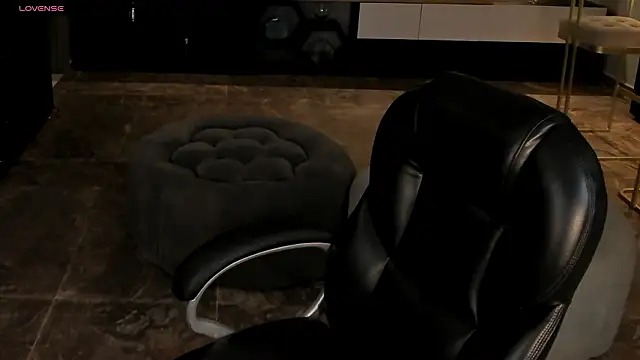 Snapshot of MadelineFox chatting on 02/18/26, 08:54 MadelineFox online show from 02/18/26, 08:54