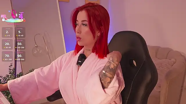 MadelineFox online show from 07/06/26, 07:49