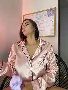 ameliayourfav1 online show from 03/14/25, 04:32