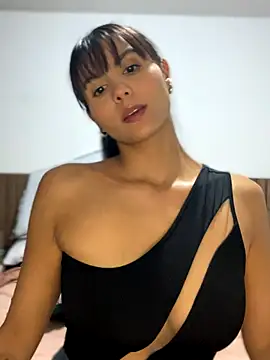 ameliayourfav1 online show from 10/04/25, 02:09