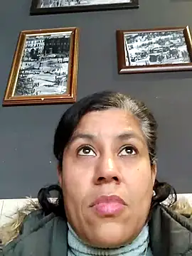 Snapshot of Molly_newman6 chatting on 01/30/25, 03:40 Molly newman6 online show from 01/30/25, 03:40