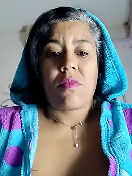 Snapshot of Molly_newman6 chatting on 02/06/25, 04:53 Molly newman6 online show from 02/06/25, 04:53