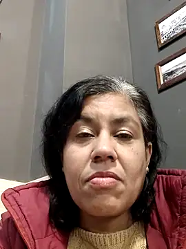 Molly newman6 online show from 12/15/25, 01:04