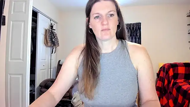 Kelly Carolina online show from 12/15/24, 02:16