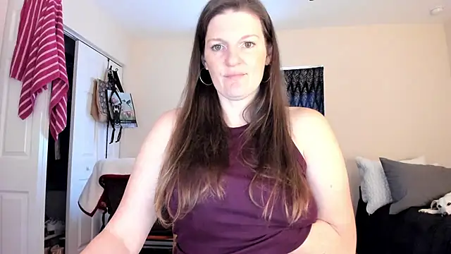 Kelly Carolina online show from 01/02/25, 06:12