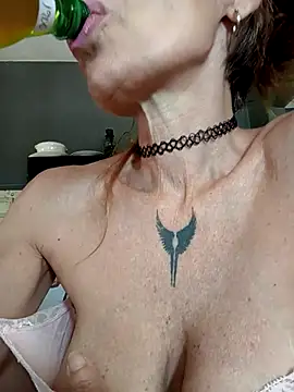 FrozenWaffle online show from 12/03/25, 02:37