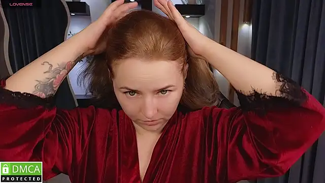 Mira Mermayd online show from 11/20/25, 01:17