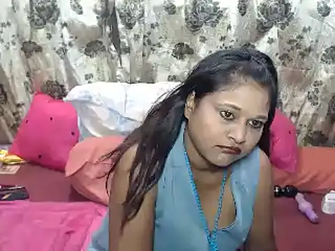 Snapshot of indian_glitter chatting on 09/10/25, 10:26 indian glitter online show from 09/10/25, 10:26