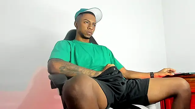 YeremiBrowm online show from 03/04/25, 11:32