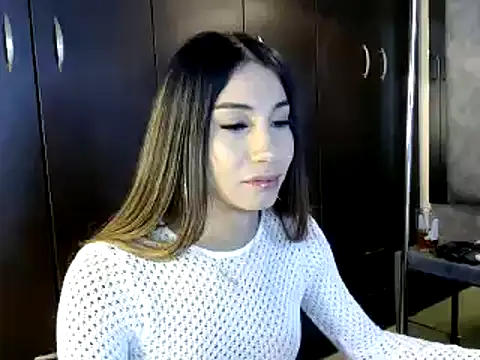 saraplayboy96 online show from 01/30/25, 08:21