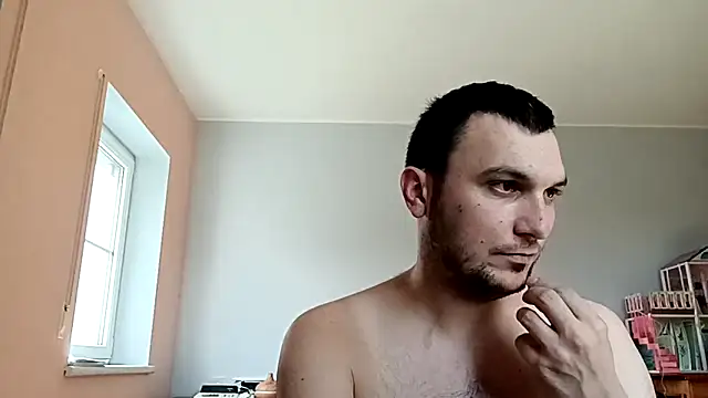 Snapshot of homass3 chatting on 10/24/25, 12:01 homass3 online show from 10/24/25, 12:01