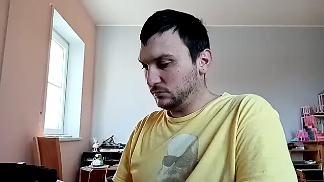 Snapshot of homass3 chatting on 11/28/25, 12:41 homass3 online show from 11/28/25, 12:41