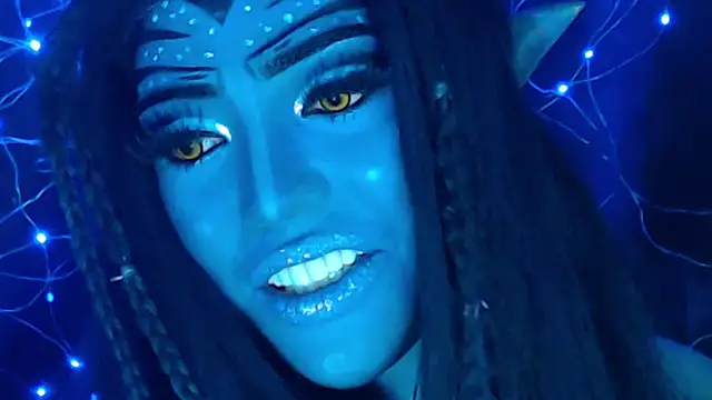 Snapshot of xPATRICIA_ARDEN_AVATAR chatting on 10/19/25, 12:28 xPATRICIA ARDEN AVATAR online show from 10/19/25, 12:28