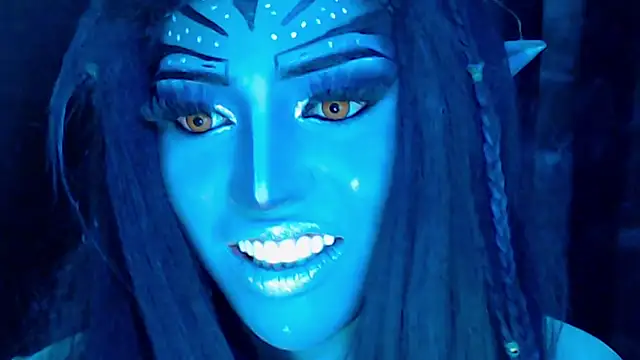 Snapshot of xPATRICIA_ARDEN_AVATAR chatting on 12/04/25, 12:36 xPATRICIA ARDEN AVATAR online show from 12/04/25, 12:36