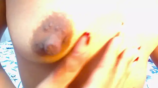 Snapshot of Amy_Ronan chatting on 12/21/24, 02:47 Amy Ronan online show from 12/21/24, 02:47