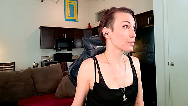 EveEnigma online show from 03/15/25, 03:59