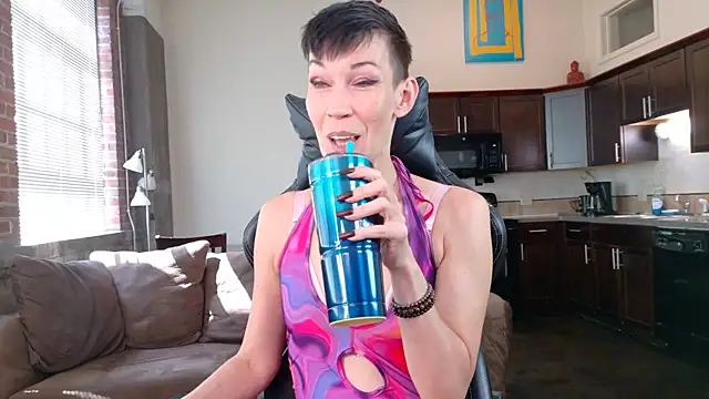 EveEnigma online show from 09/12/25, 06:41