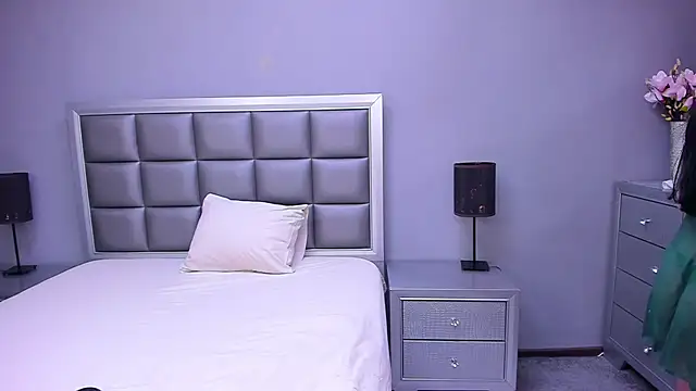 HellennSweet online show from 01/19/26, 05:33