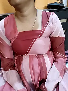 Snapshot of Diya_143 chatting on 03/23/25, 07:09 Diya 143 online show from 03/23/25, 07:09