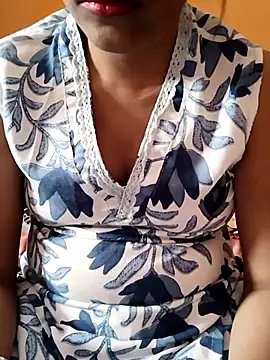 Snapshot of Diya_143 chatting on 09/09/25, 05:18 Diya 143 online show from 09/09/25, 05:18