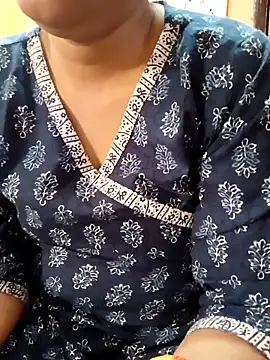 Snapshot of Diya_143 chatting on 10/25/25, 05:48 Diya 143 online show from 10/25/25, 05:48