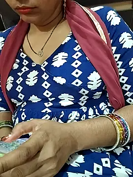 Diya 143 online show from 04/25/26, 03:53