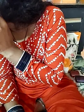 Snapshot of Diya_143 chatting on 05/06/26, 06:19 Diya 143 online show from 05/06/26, 06:19