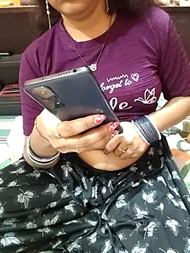 Snapshot of Diya_143 chatting on 05/08/26, 07:25 Diya 143 online show from 05/08/26, 07:25