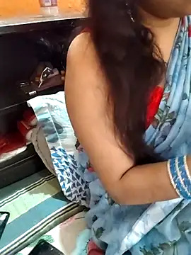 Snapshot of Diya_143 chatting on 05/09/26, 07:35 Diya 143 online show from 05/09/26, 07:35