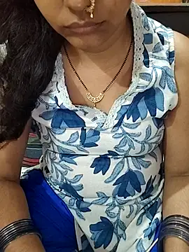 Snapshot of Diya_143 chatting on 06/07/26, 07:39 Diya 143 online show from 06/07/26, 07:39
