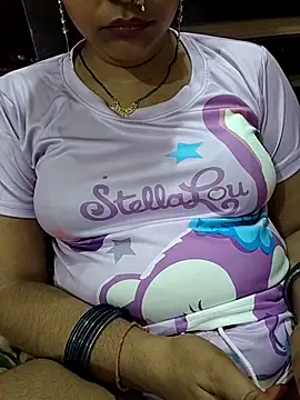 Snapshot of Diya_143 chatting on 06/10/26, 05:34 Diya 143 online show from 06/10/26, 05:34