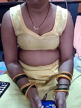 Snapshot of Diya_143 chatting on 06/18/26, 09:14 Diya 143 online show from 06/18/26, 09:14