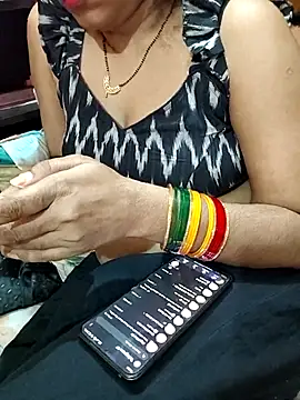 Snapshot of Diya_143 chatting on 06/23/26, 05:55 Diya 143 online show from 06/23/26, 05:55