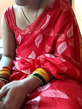 Snapshot of Diya_143 chatting on 06/26/26, 06:18 Diya 143 online show from 06/26/26, 06:18