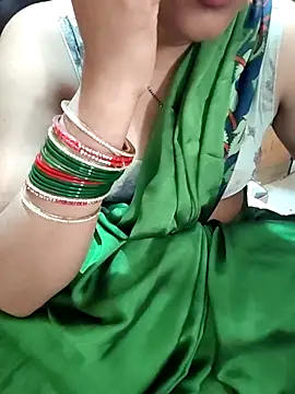 Snapshot of Diya_143 chatting on 07/13/26, 05:54 Diya 143 online show from 07/13/26, 05:54