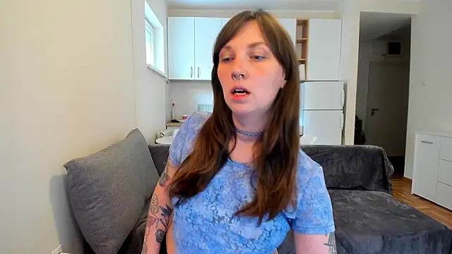 Snapshot of StacyTigerr chatting on 02/05/25, 02:05 StacyTigerr online show from 02/05/25, 02:05