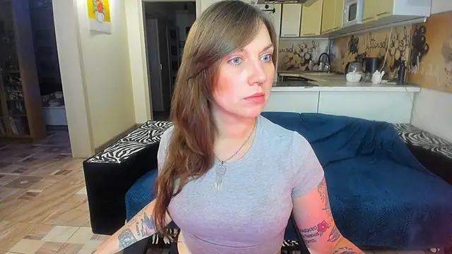 Snapshot of StacyTigerr chatting on 01/19/26, 01:48 StacyTigerr online show from 01/19/26, 01:48