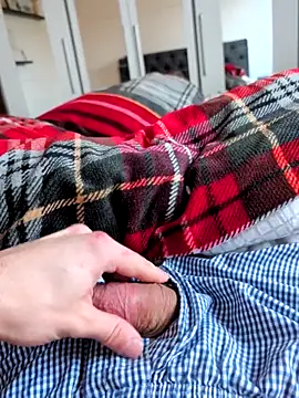 Snapshot of jungerbummser23 chatting on 02/15/26, 07:05 jungerbummser23 online show from 02/15/26, 07:05