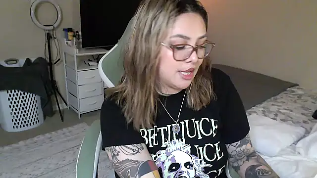 nativepumpkin95 online show from 01/10/25, 05:05